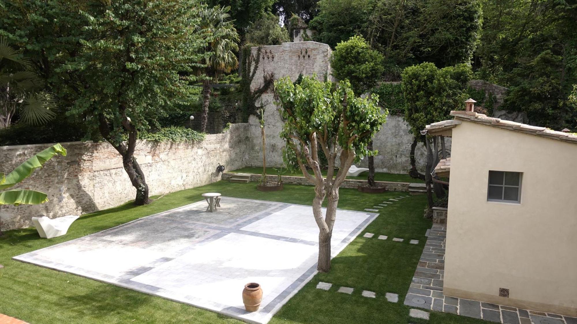 Numa Florence Palazzo San Niccolo ภายนอก รูปภาพ