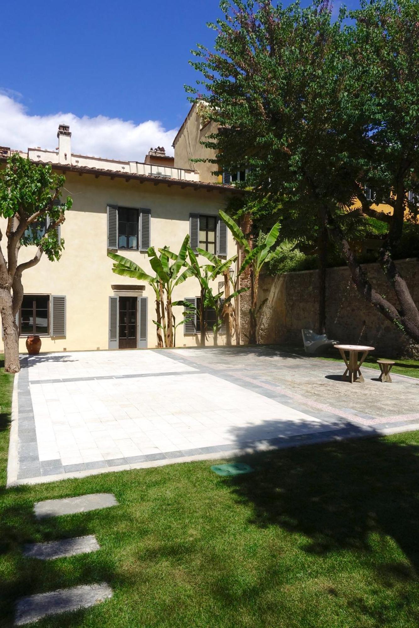 Numa Florence Palazzo San Niccolo ภายนอก รูปภาพ