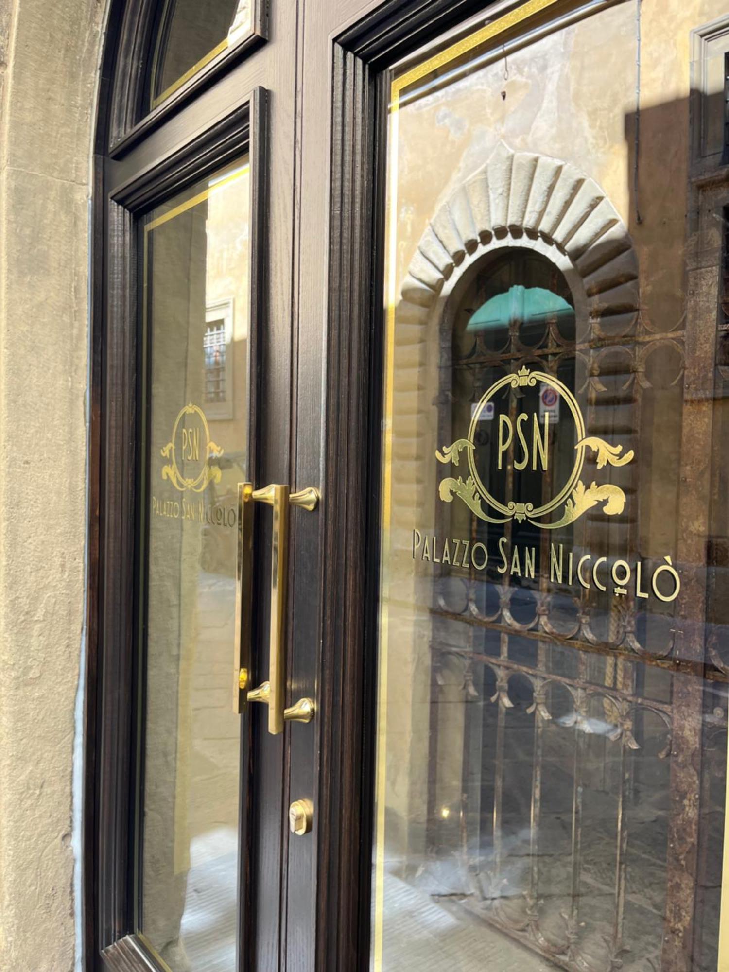 Numa Florence Palazzo San Niccolo ภายนอก รูปภาพ