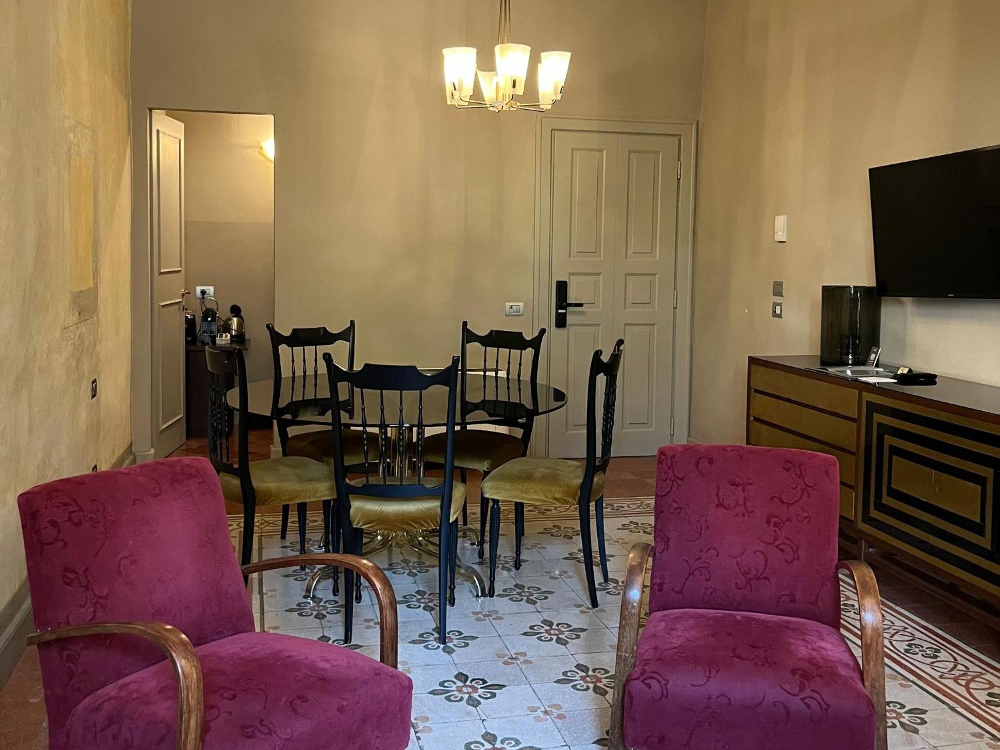 Numa Florence Palazzo San Niccolo ภายนอก รูปภาพ