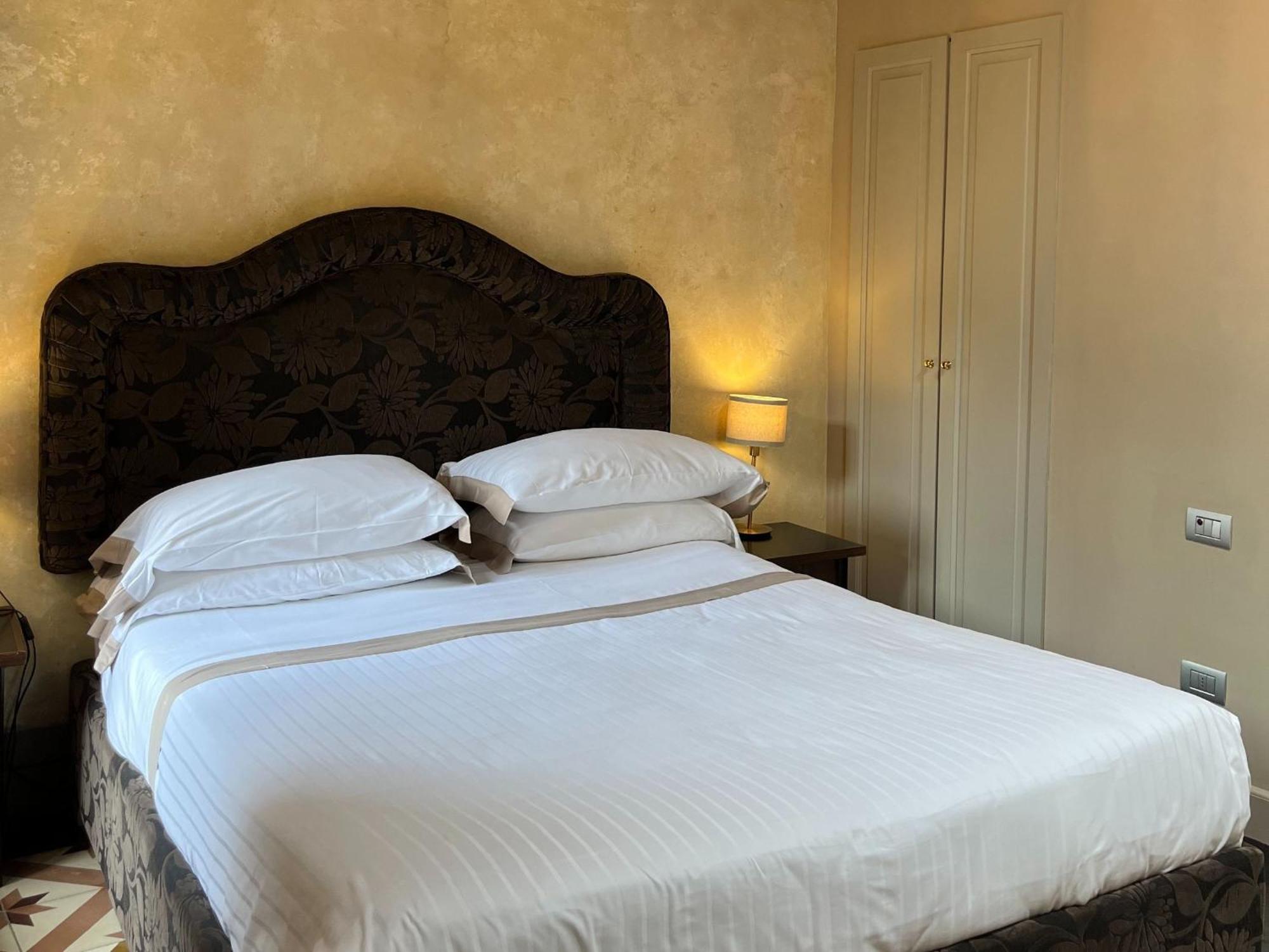 Numa Florence Palazzo San Niccolo ภายนอก รูปภาพ