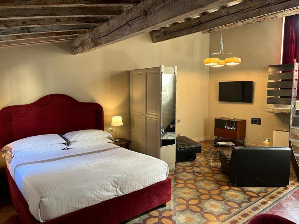 Numa Florence Palazzo San Niccolo ภายนอก รูปภาพ