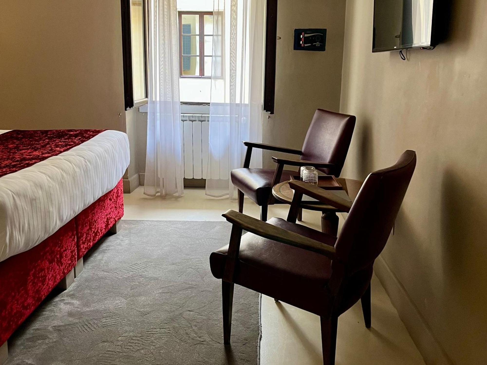 Numa Florence Palazzo San Niccolo ภายนอก รูปภาพ
